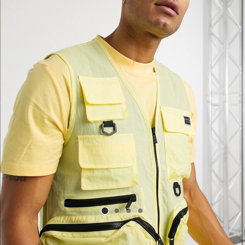 Nylon Utility Tank - Picture 2 of 4